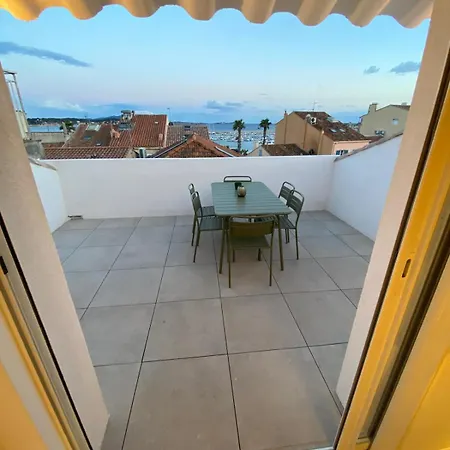 « l'observatoire » 6 Personnes Appartamento *