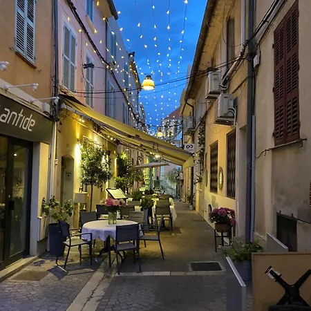 « l'observatoire » 6 Personnes Appartamento